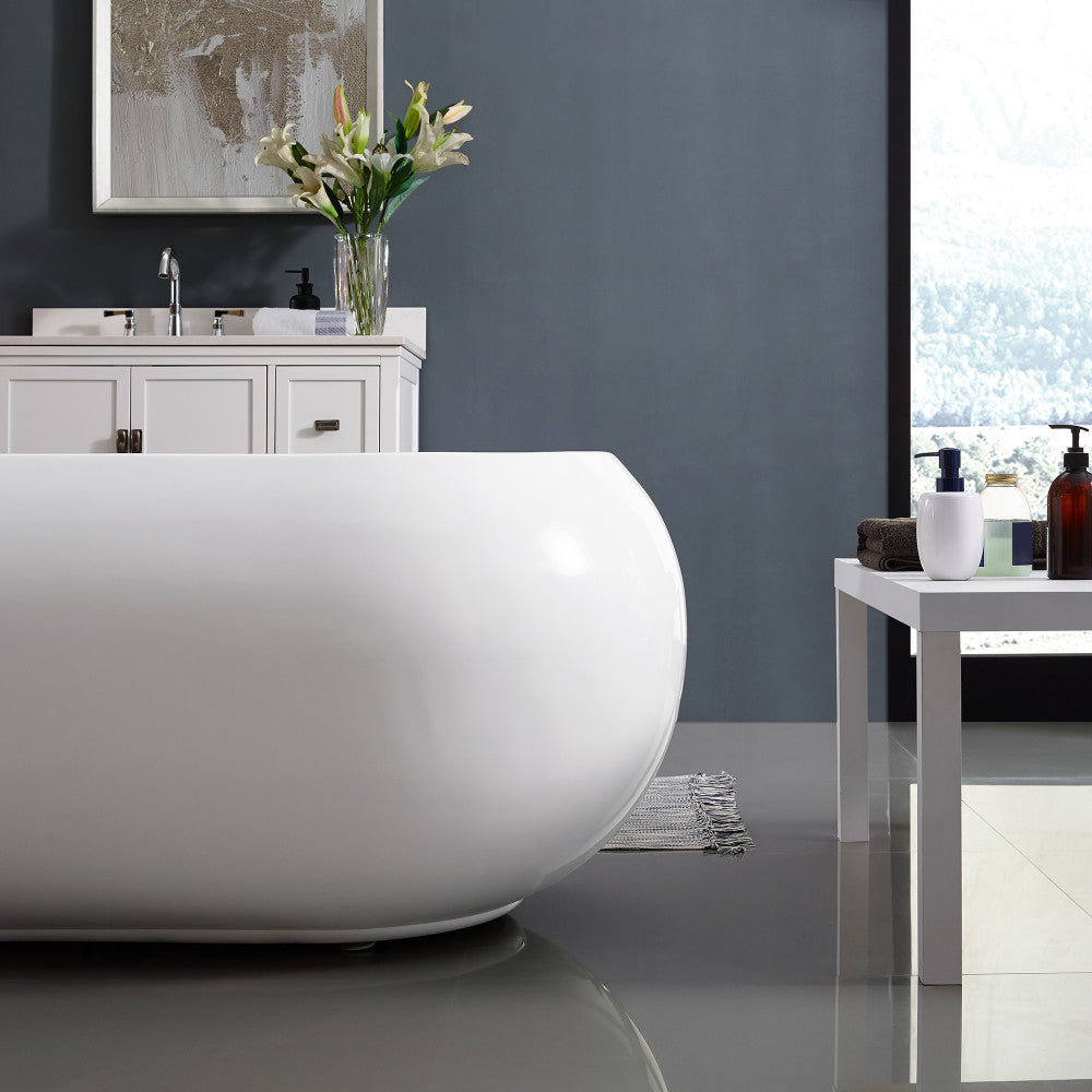 Plaisir 63" Freestanding Bathtub