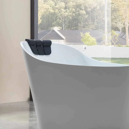 67" Freestanding Whirlpool Bathtub With Reversible Drain