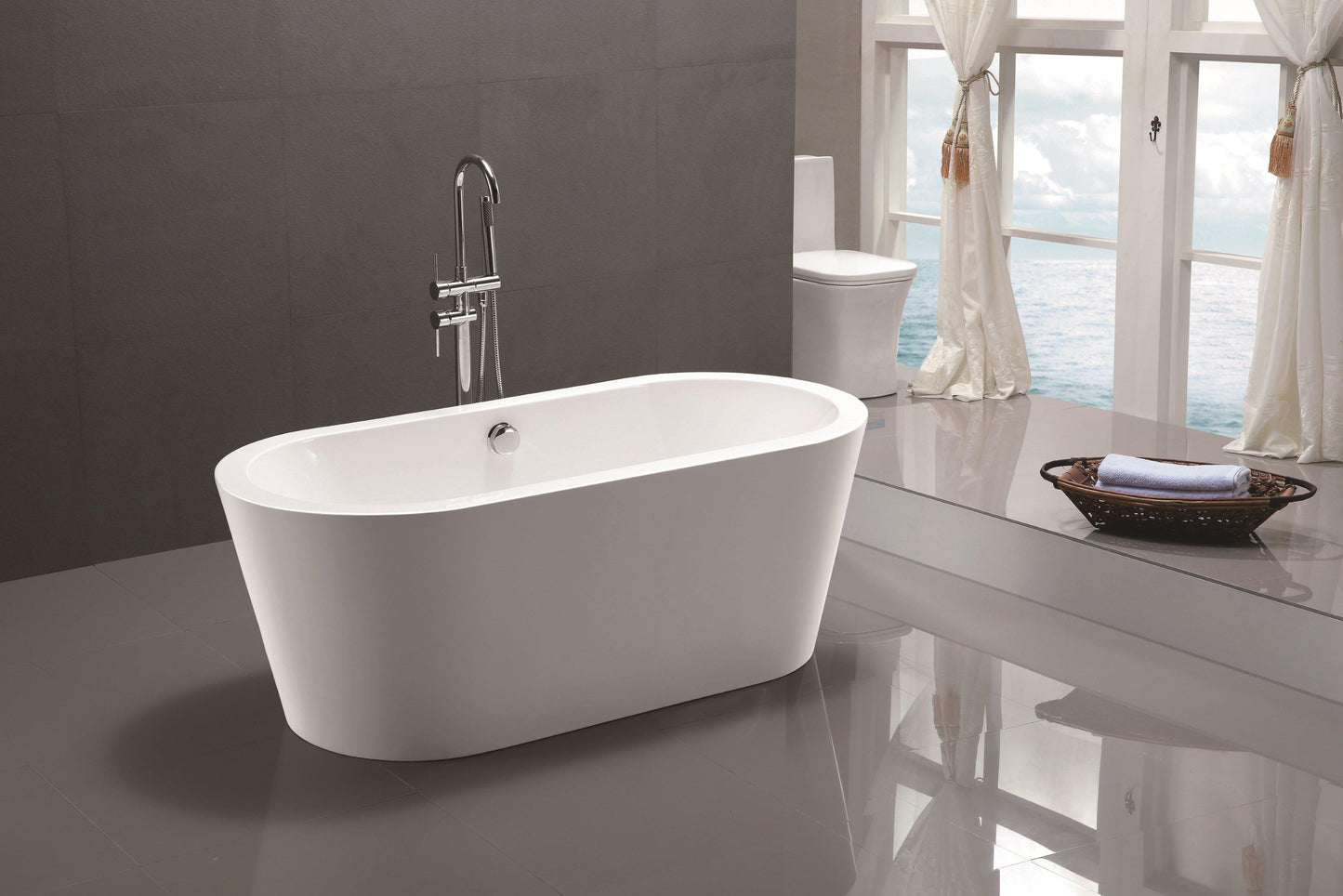 Lorient 67 in. Acrylic Flatbottom Freestanding Bathtub in White, VA6812