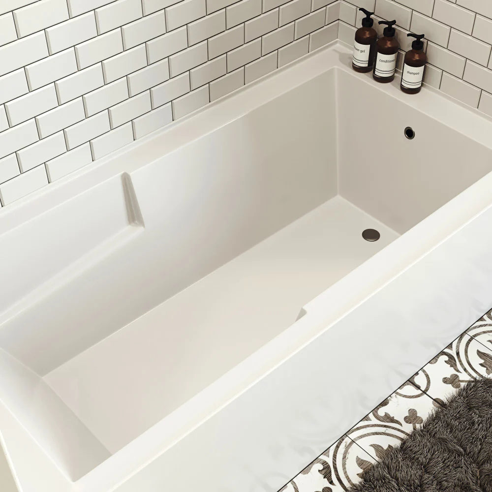 Swiss Madison Voltaire 72" x 36" Right-Hand Drain Alcove Bathtub with Apron